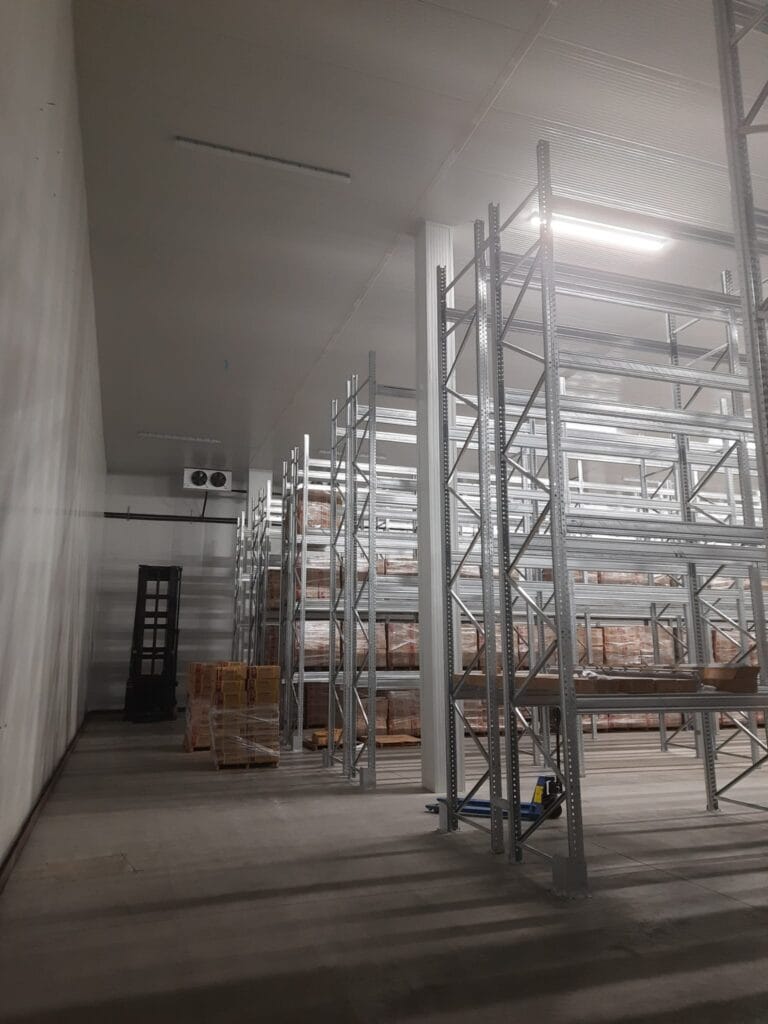 Indoor unit and Rack system